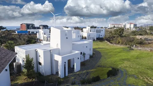 리벤시아 풀빌라 호텔