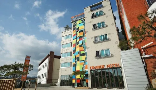 오렌지 호텔